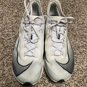 Nike Zoom Fly 3